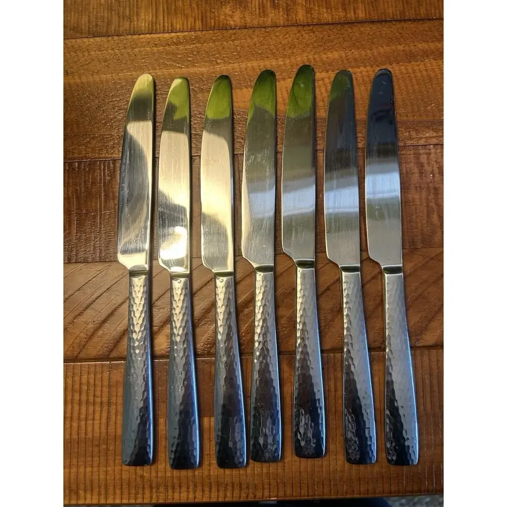 Wallace Continental Hammered Handle Set of 7 Dinner Knives 18/10 Stainless Steel